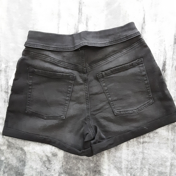NoBo black denim shorts - Picture 3 of 4